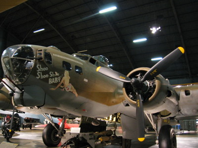 Boeing_B-17G_Flying_Fortress.jpg